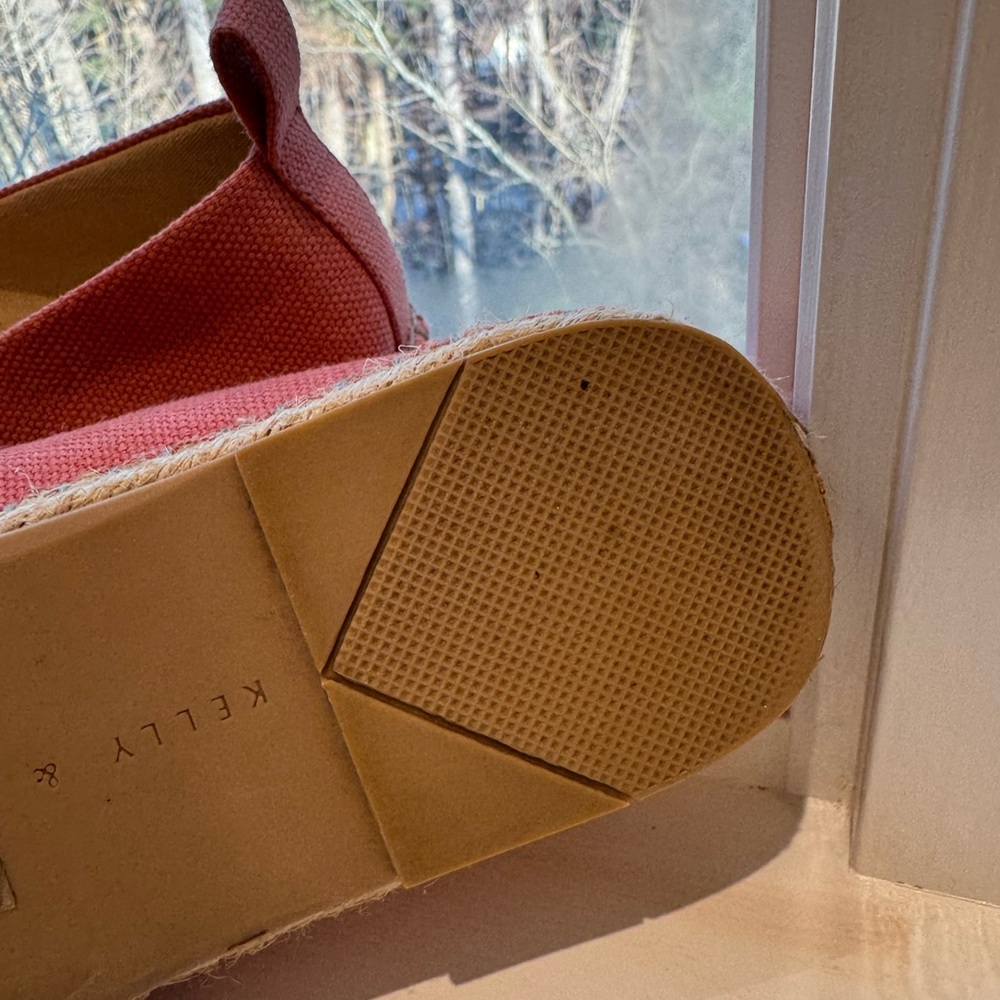 Kelly&Katie Sayeva summer espadrilles. Coral with cutout pattern. Like new - Picture 9 of 11